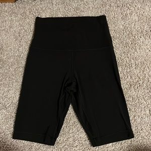 Lululemon Align High-Rise Short 8”